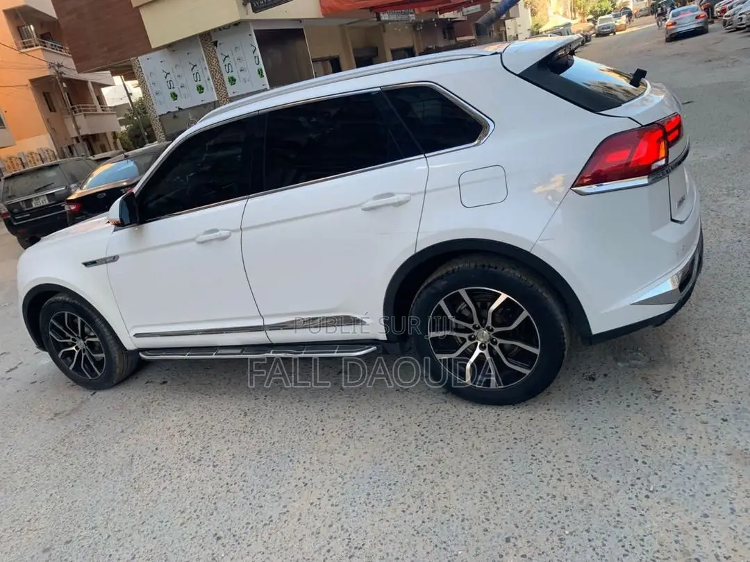 Zotye Z560 2019 Blanc