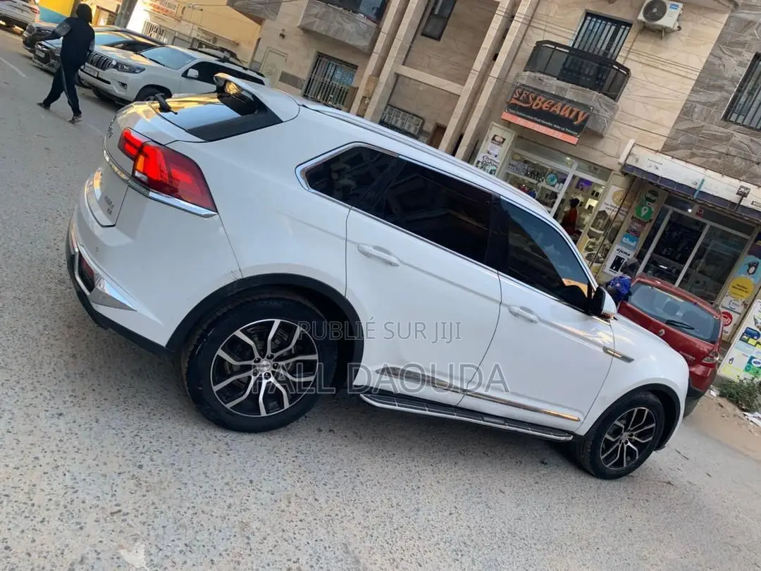 Zotye Z560 2019 Blanc