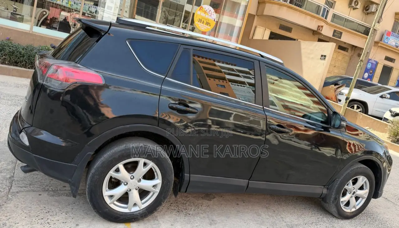 Toyota RAV4 2016 Noir