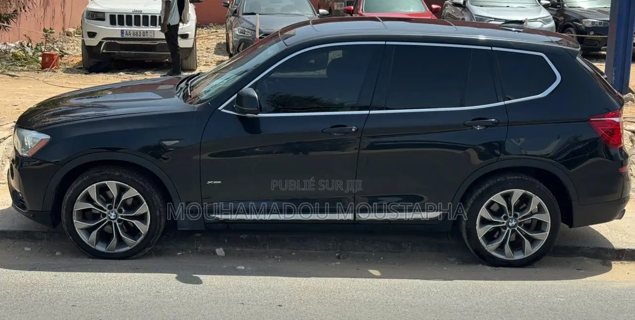 BMW X3 xDrive28i 4dr SUV AWD (2.0L 4cyl Turbo 8A) 2015 Noir