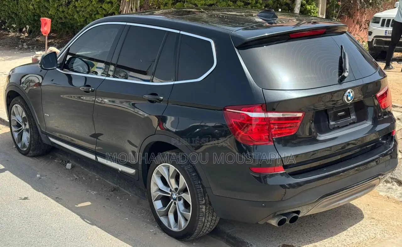 BMW X3 xDrive28i 4dr SUV AWD (2.0L 4cyl Turbo 8A) 2015 Noir