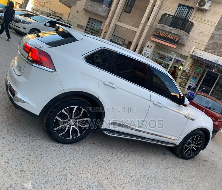 Zotye SR7 2019 Blanc
