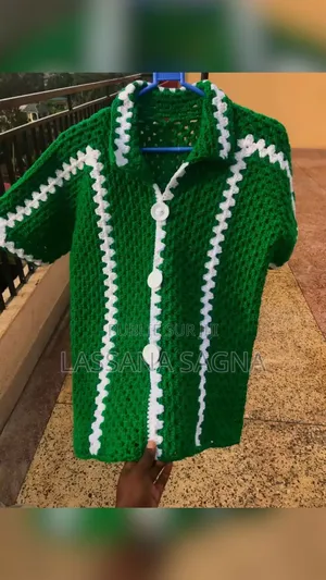 Chemise De Crochet