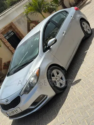 Kia Forte 2015 Gris