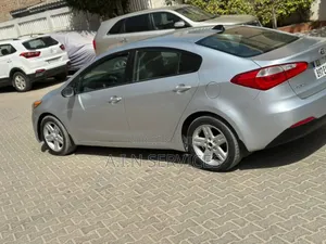 Kia Forte 2015 Gris
