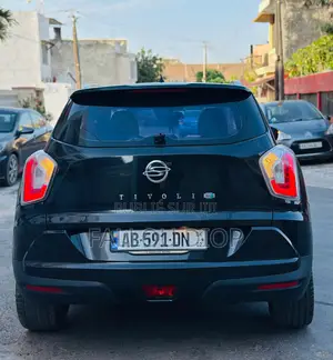 SsangYong Actyon 2017 Beige