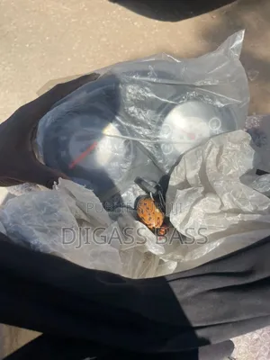 TVS HLX 125 2023 Rouge