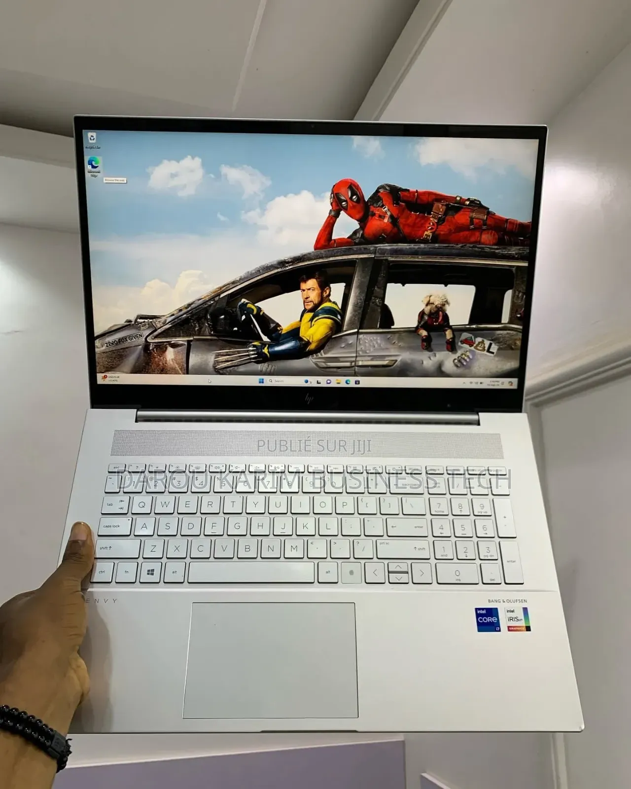 Nouveau Ordinateur portable HP Envy 17 16GB Intel Core i7 SSD 512GB