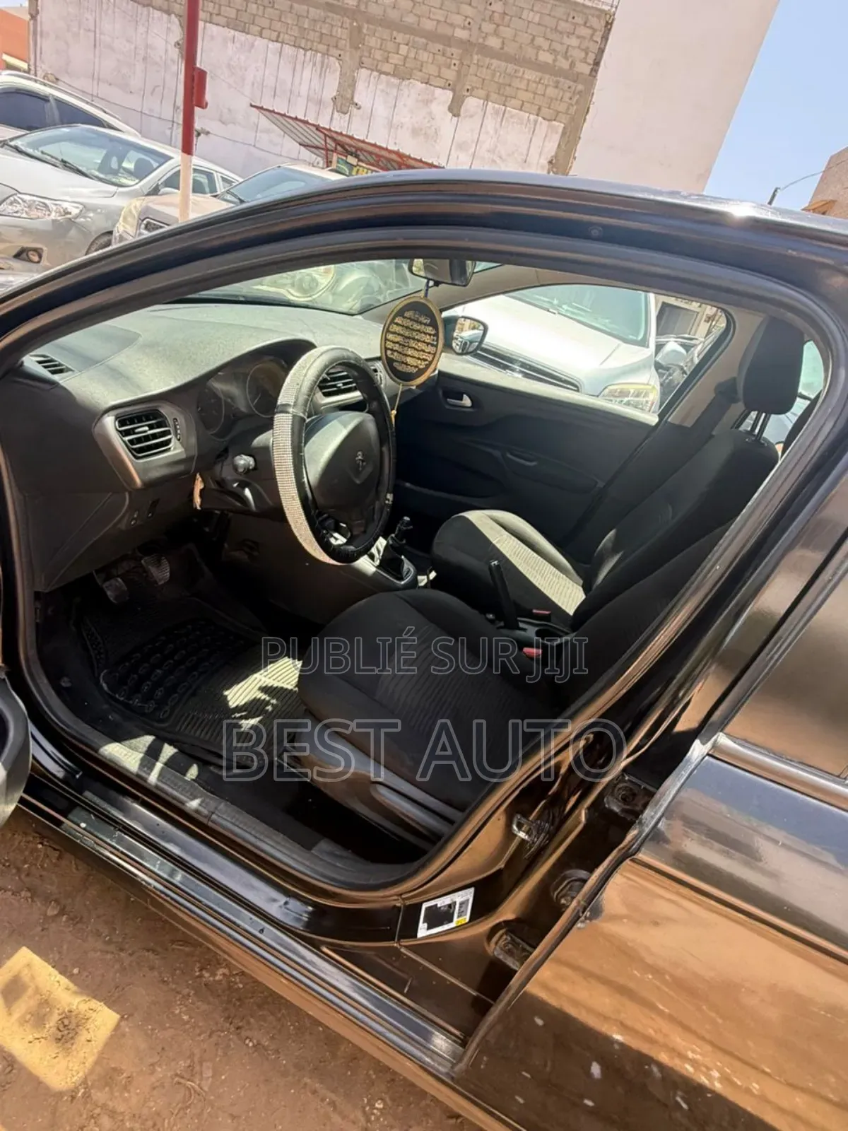 Peugeot 301 2020 Noir