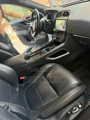 Jaguar F-Pace 2017 Blanc