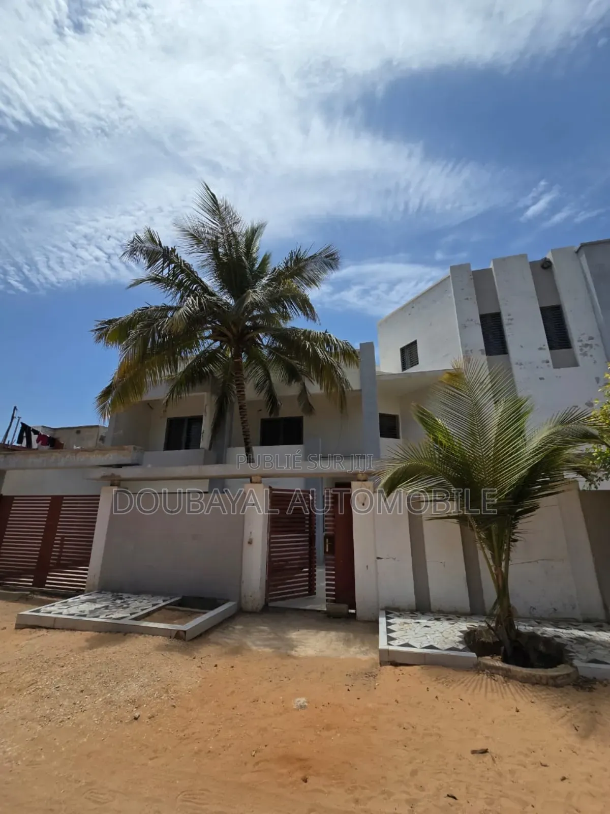 7chbre Villa dans Mbour, Thiès Sud à Vendre