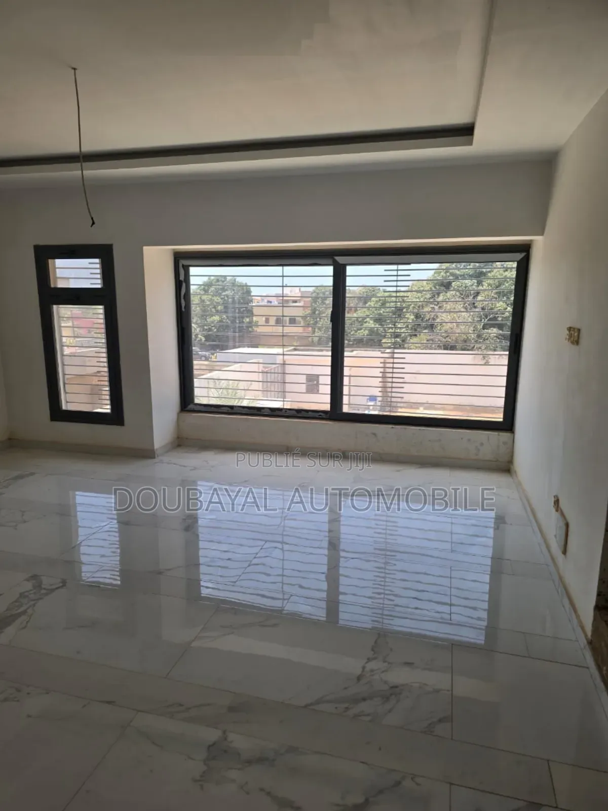 7chbre Villa dans Mbour, Thiès Sud à Vendre