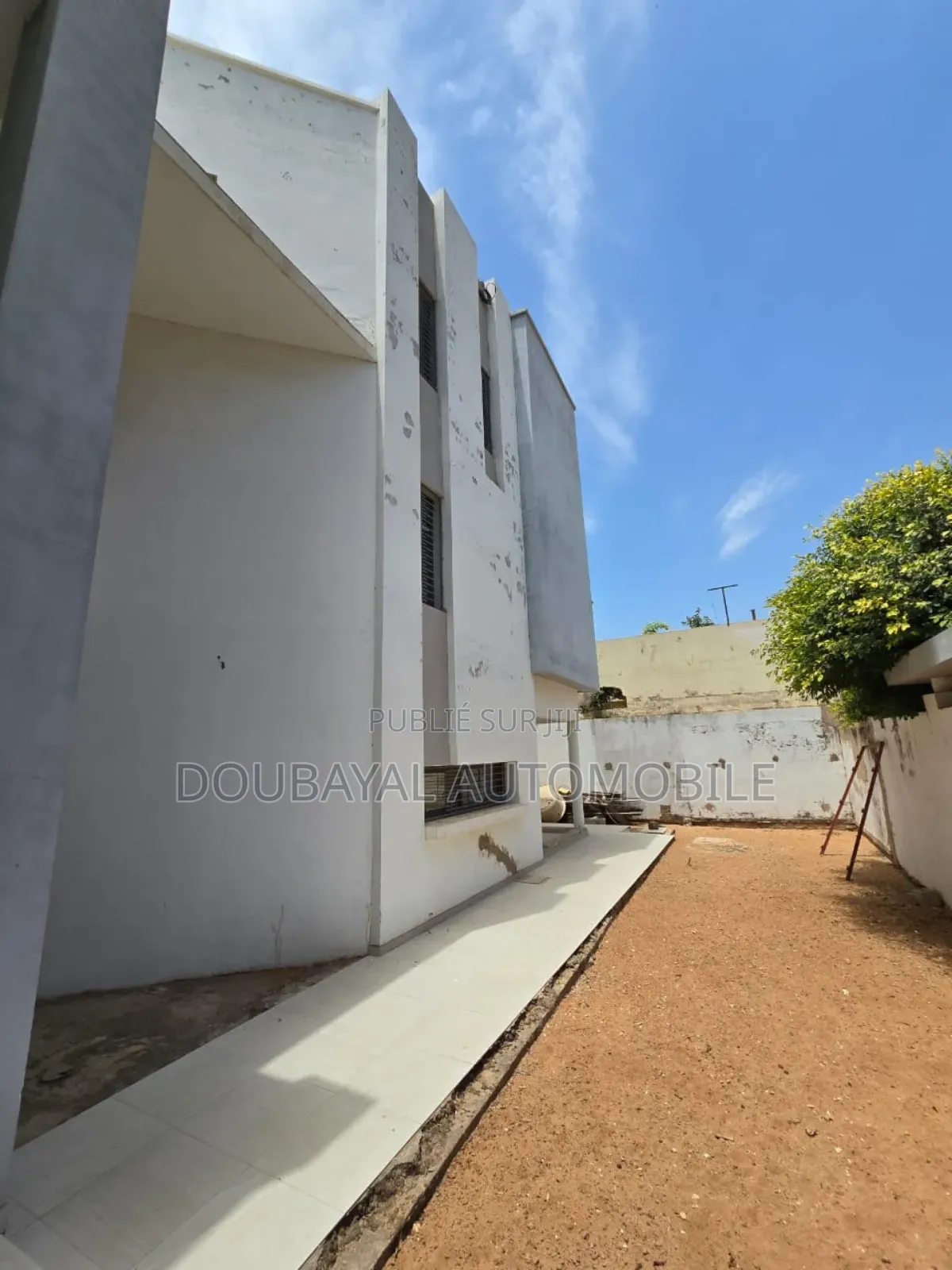 7chbre Villa dans Mbour, Thiès Sud à Vendre