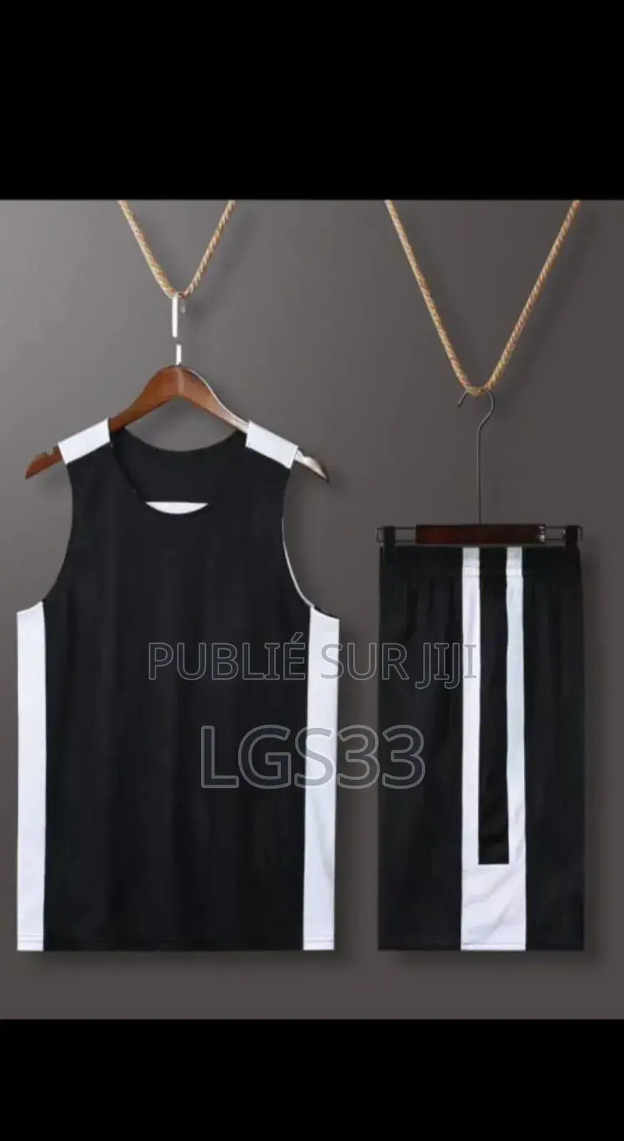 Ensemble Débardeur Disponible Toutes Les Tailles