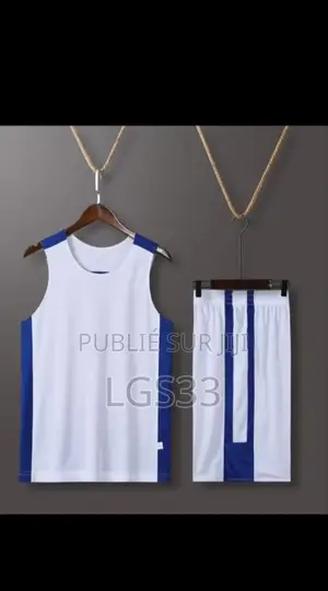 Ensemble Débardeur Disponible Toutes Les Tailles