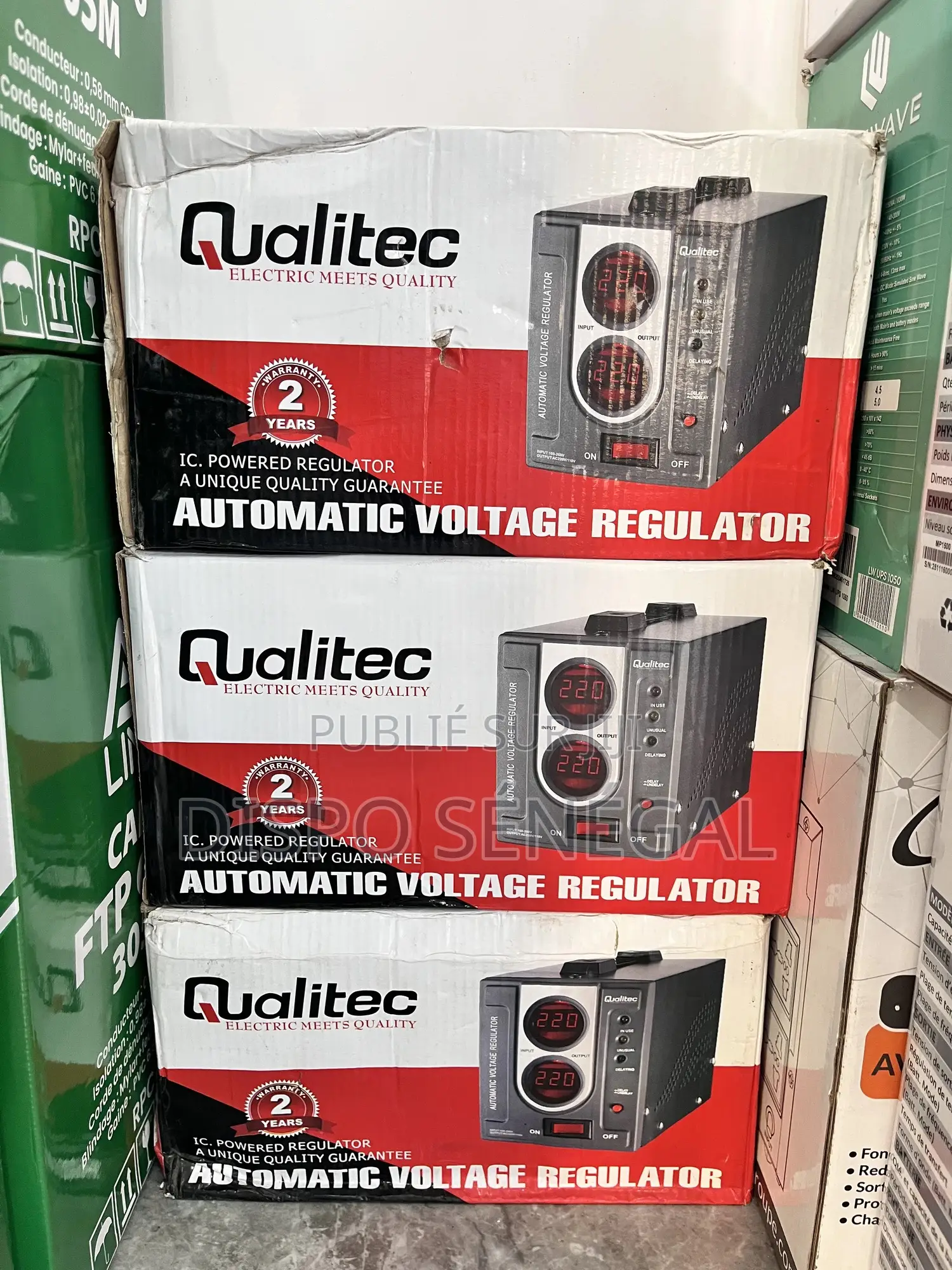 Régulateur Qualitec QPHR 500va