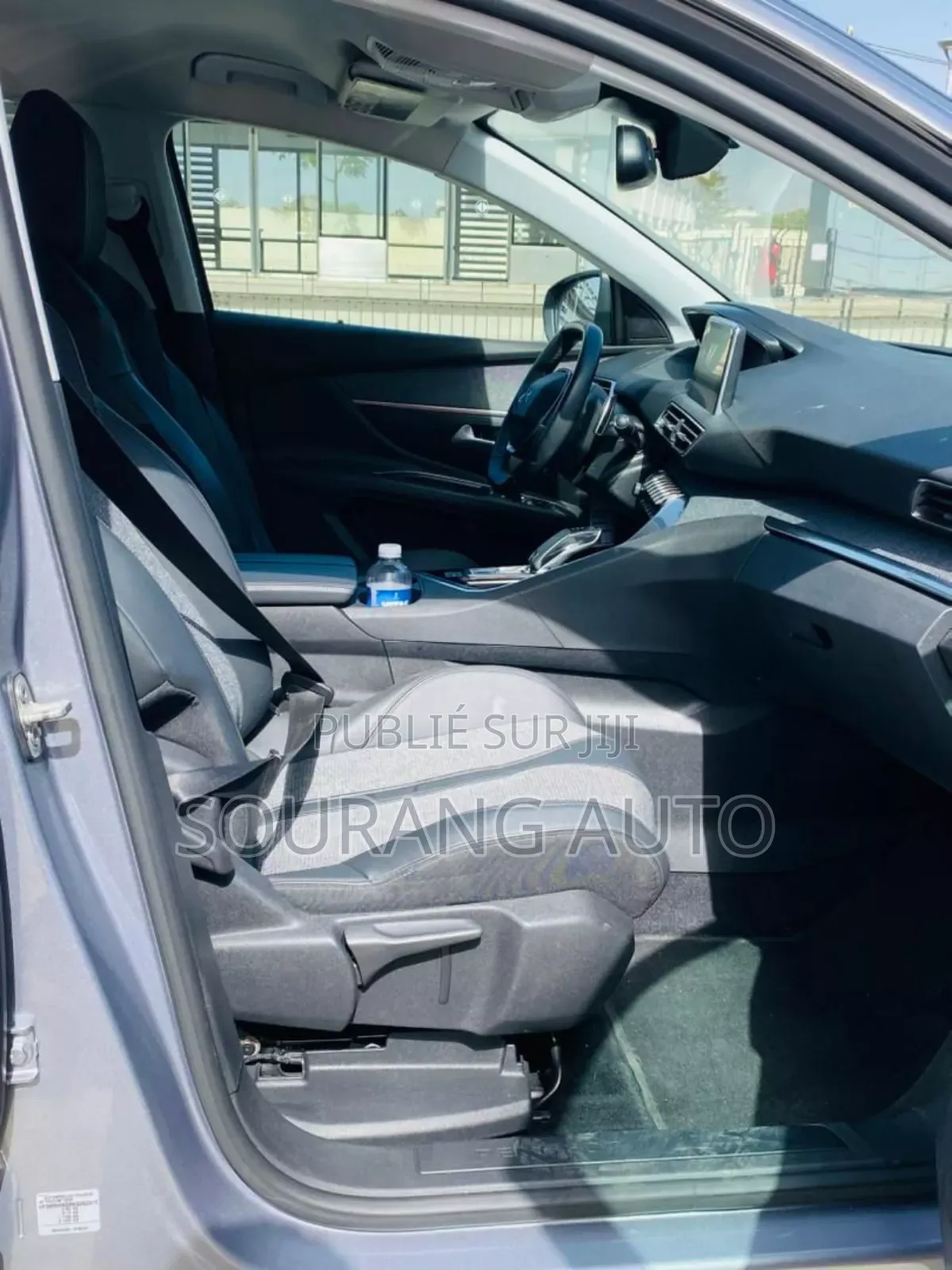 Peugeot 5008 2.0 BlueHDI 2019 Gris