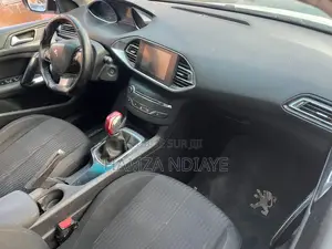 Peugeot 308 2016 Blanc