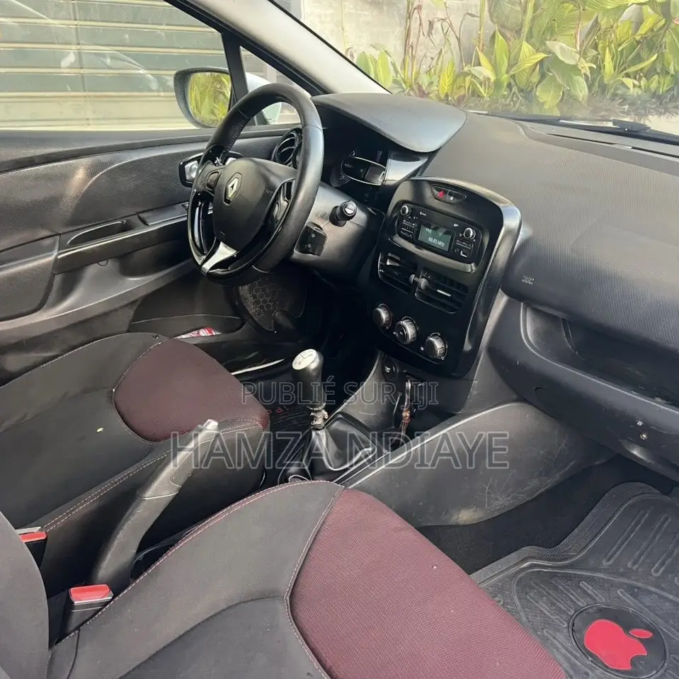 Renault Clio 2015 Blanc