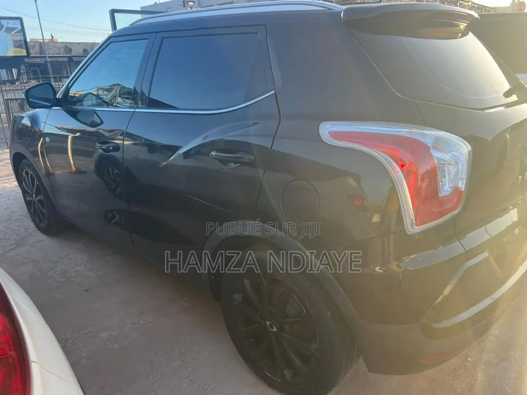 SsangYong Stavic 2017 Noir