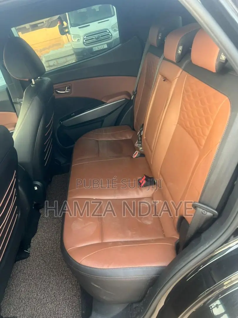 SsangYong Stavic 2017 Noir