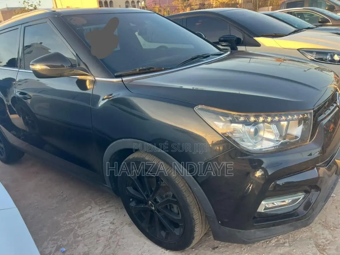 SsangYong Stavic 2017 Noir