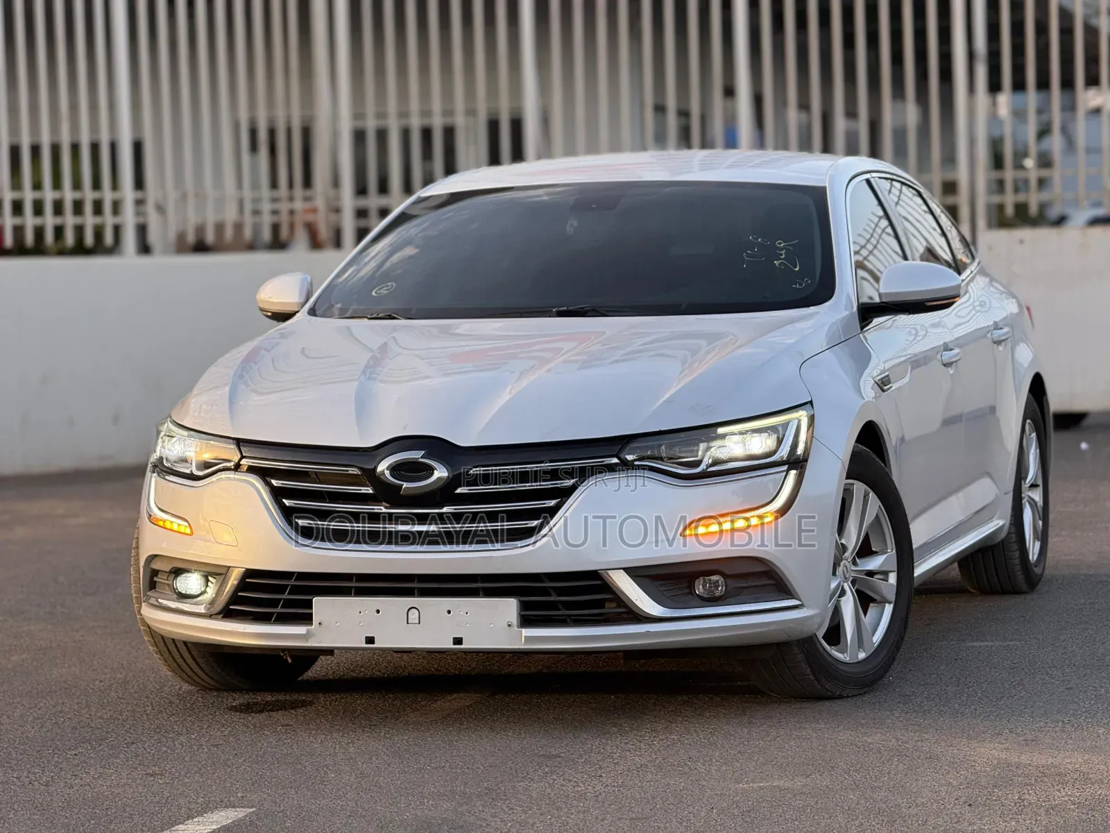 Renault Samsung SM6 2018 Blanc