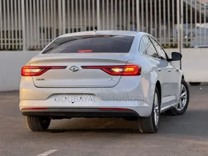 Renault Samsung SM6 2018 Blanc