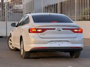 Renault Samsung SM6 2018 Blanc