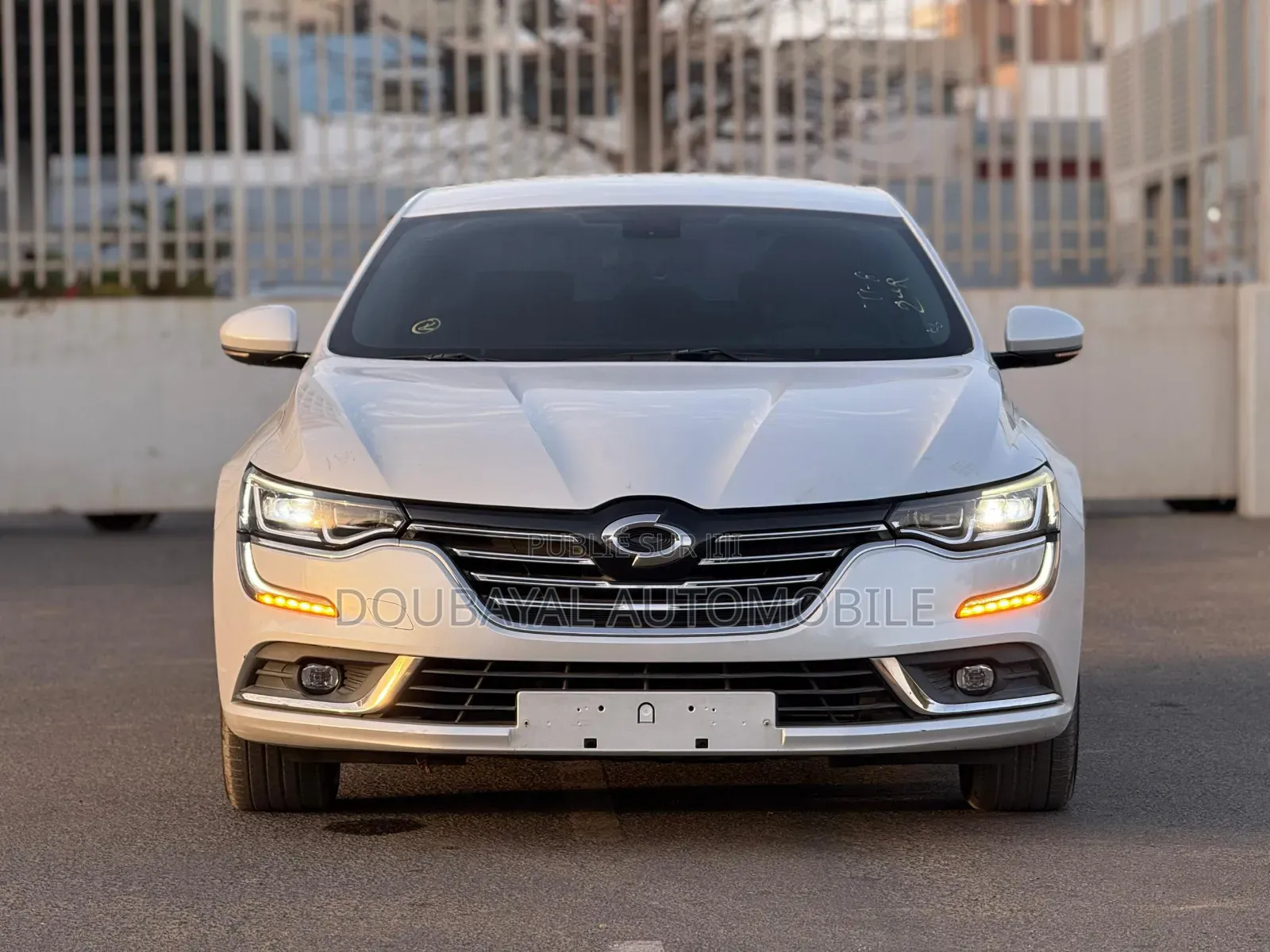 Renault Samsung SM6 2018 Blanc
