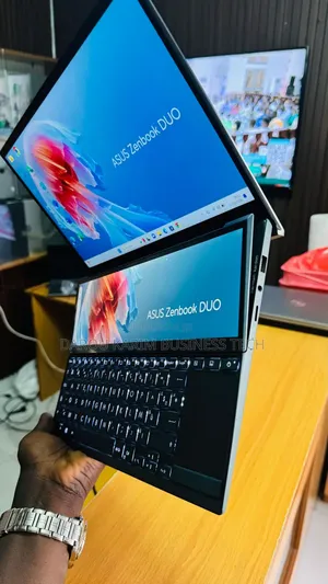 Nouveau Asus Zenbook Duo 14 16GB Intel Core i5 SSD 512GB