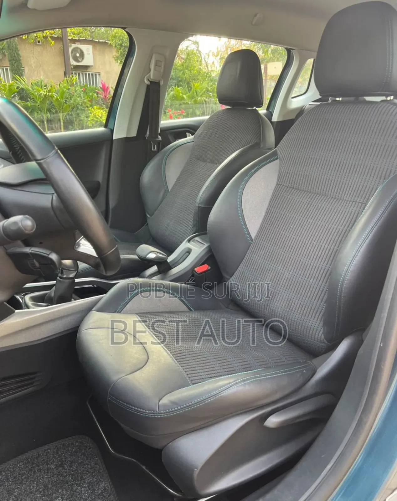 Peugeot 2008 2015 Bleu