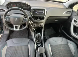 Peugeot 2008 2015 Bleu