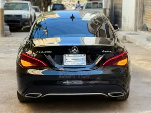 Mercedes-Benz CLA-Class 2018 Noir