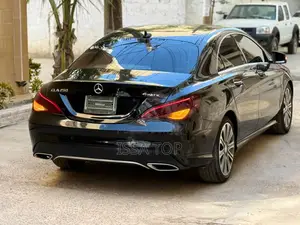 Mercedes-Benz CLA-Class 2018 Noir