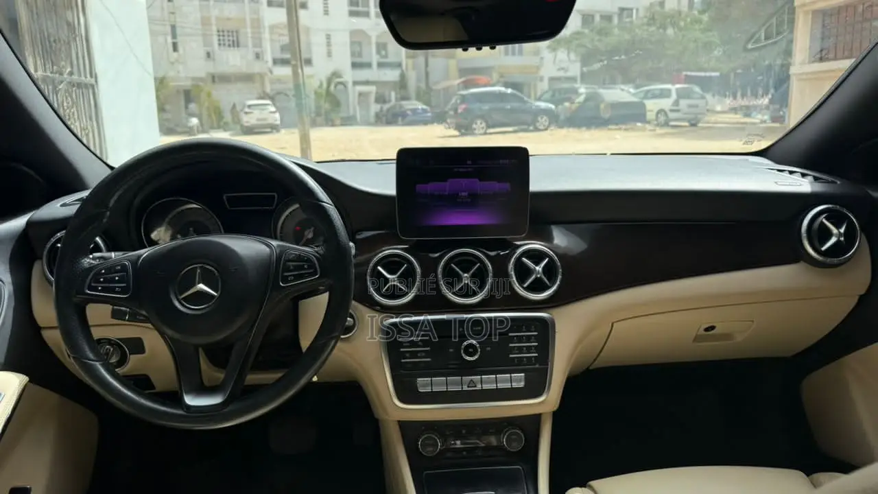 Mercedes-Benz CLA-Class 2018 Noir