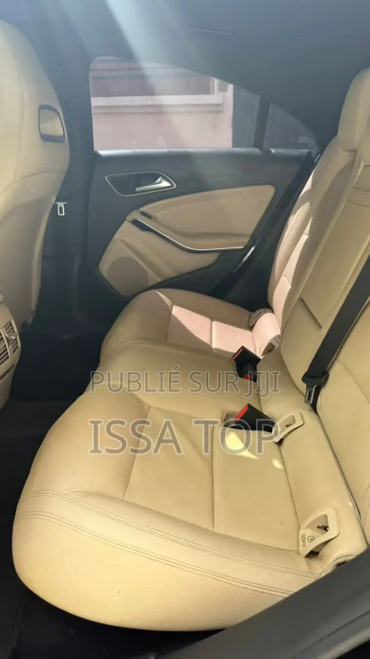 Mercedes-Benz CLA-Class 2018 Noir