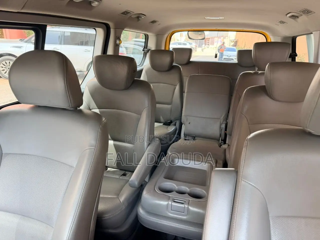 Hyundai County 2018 Jaune