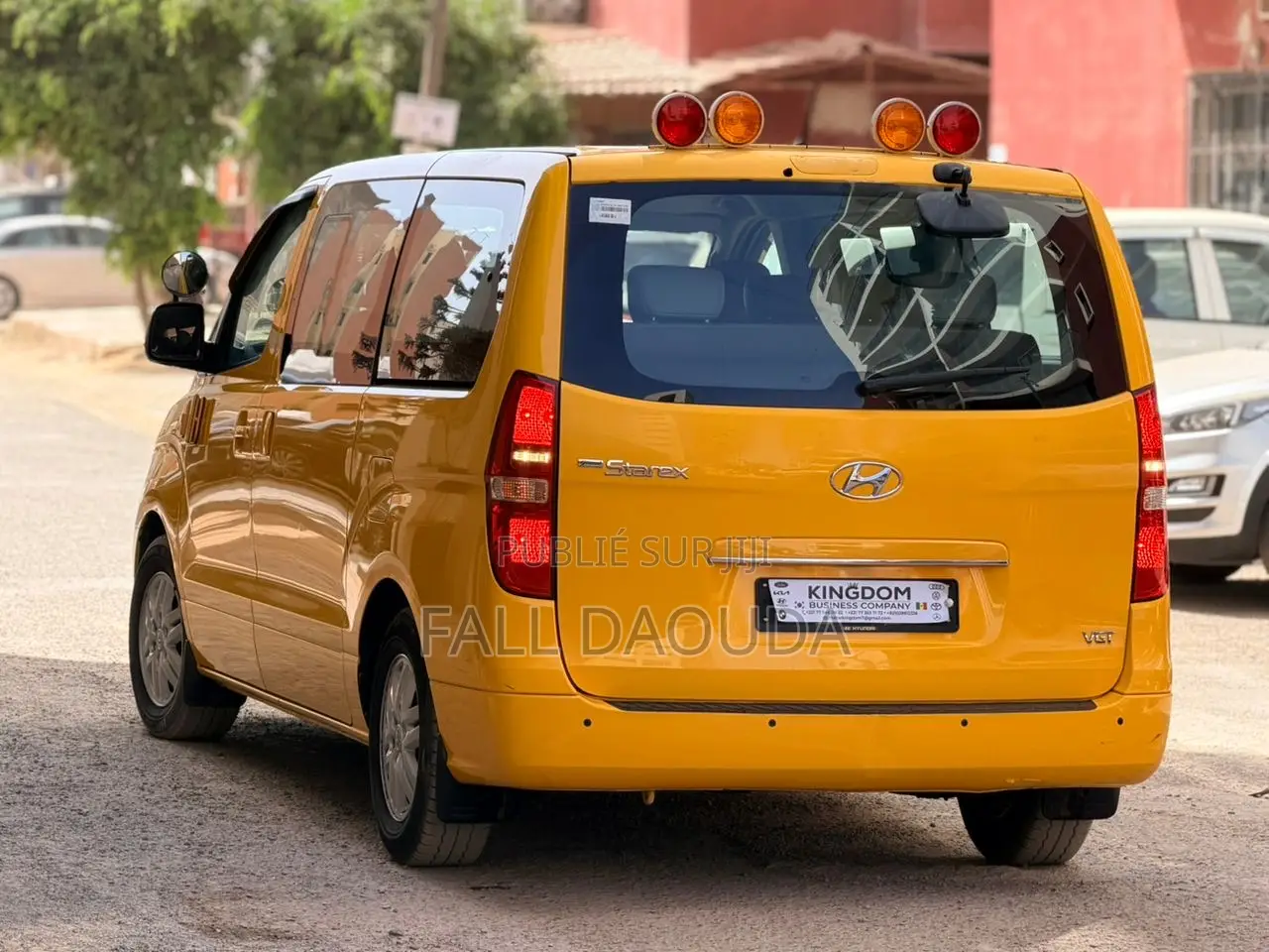 Hyundai County 2018 Jaune