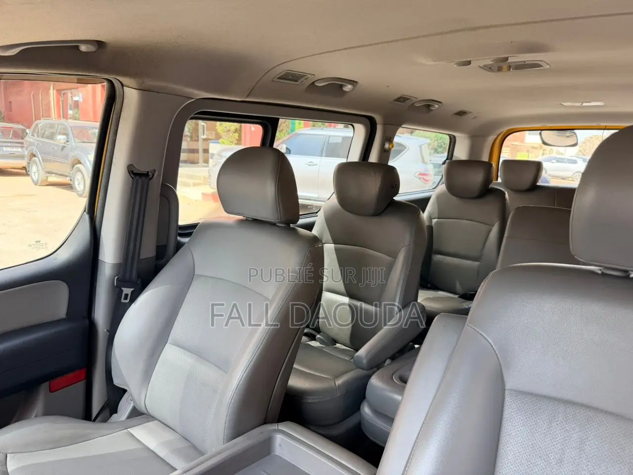 Hyundai County 2018 Jaune