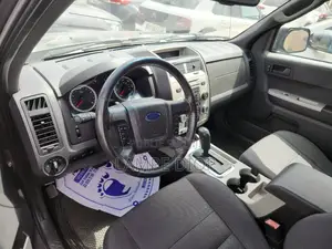 Ford Escape 2012 Gris