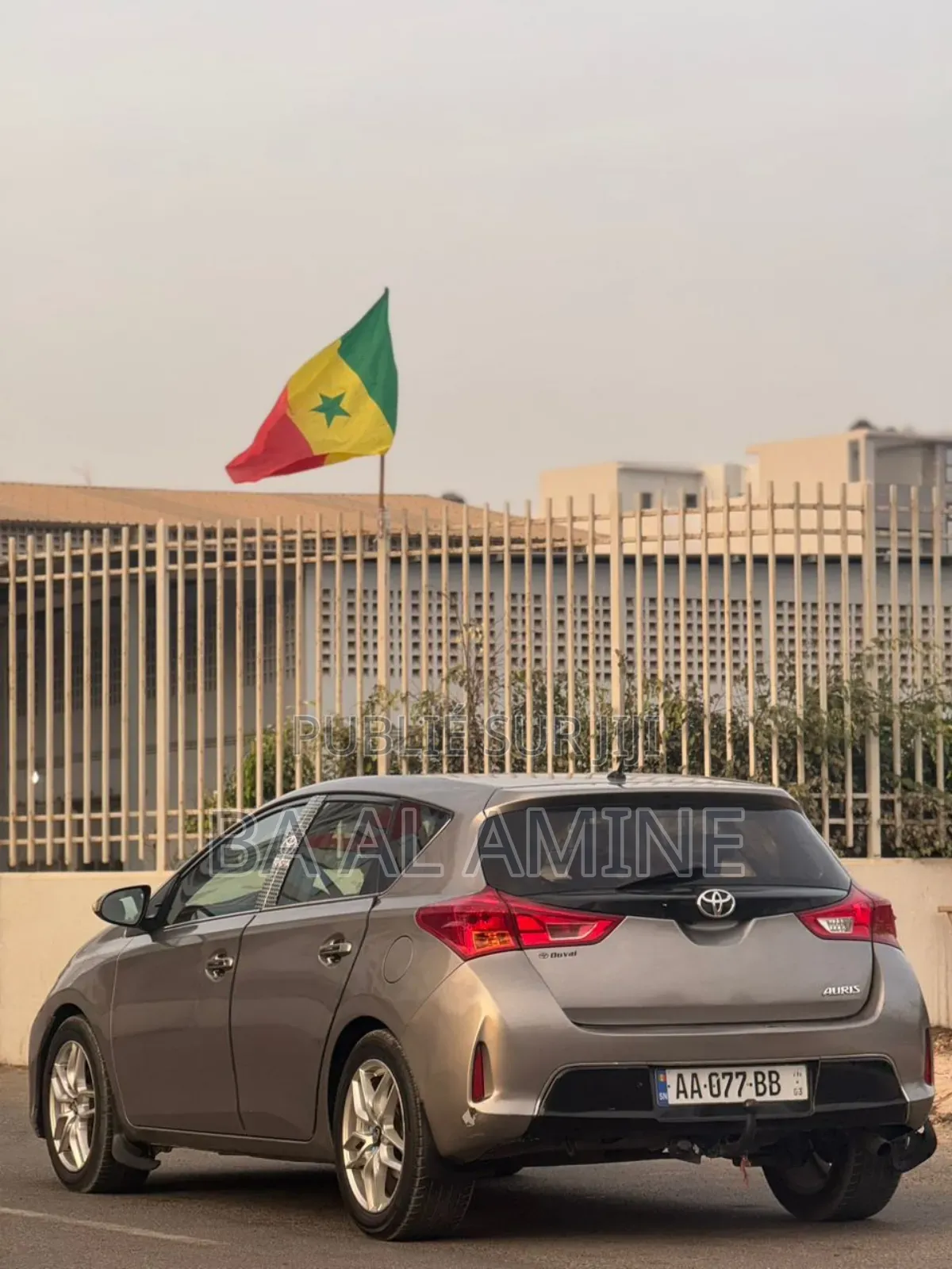 Toyota Auris 2013 Gris