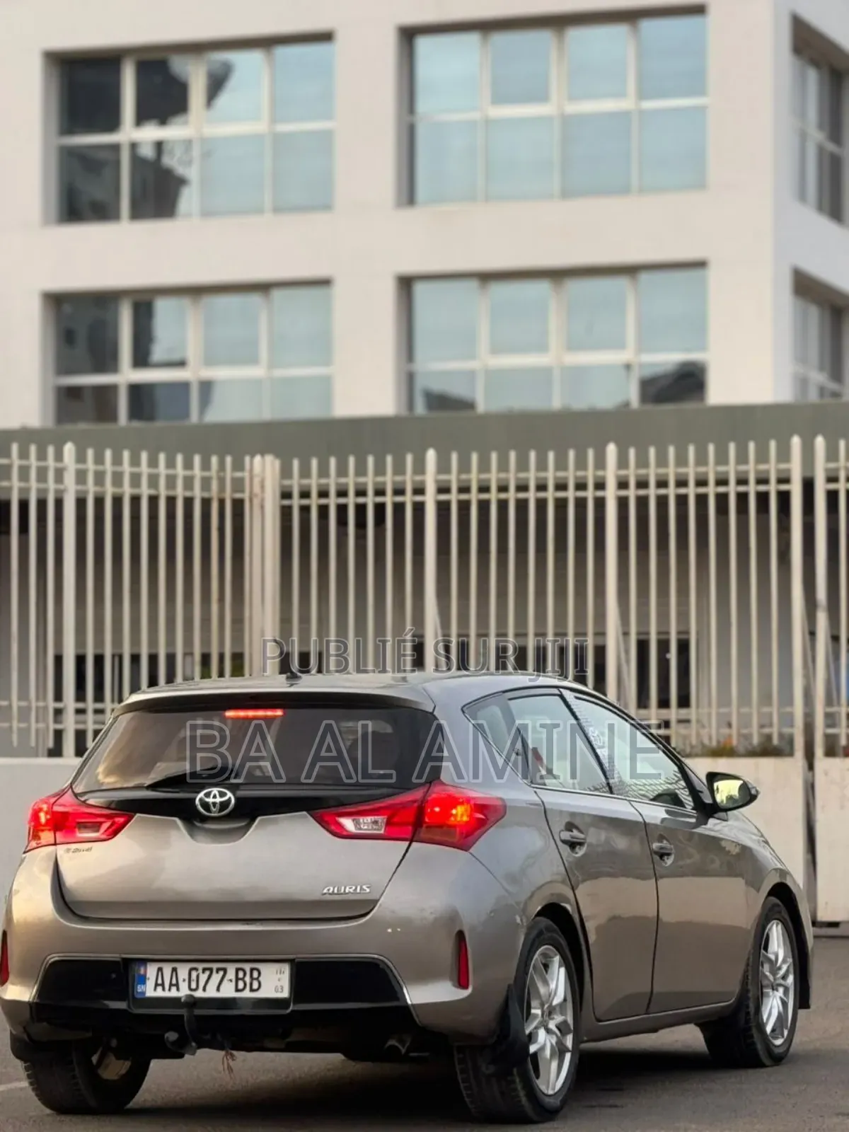 Toyota Auris 2013 Gris
