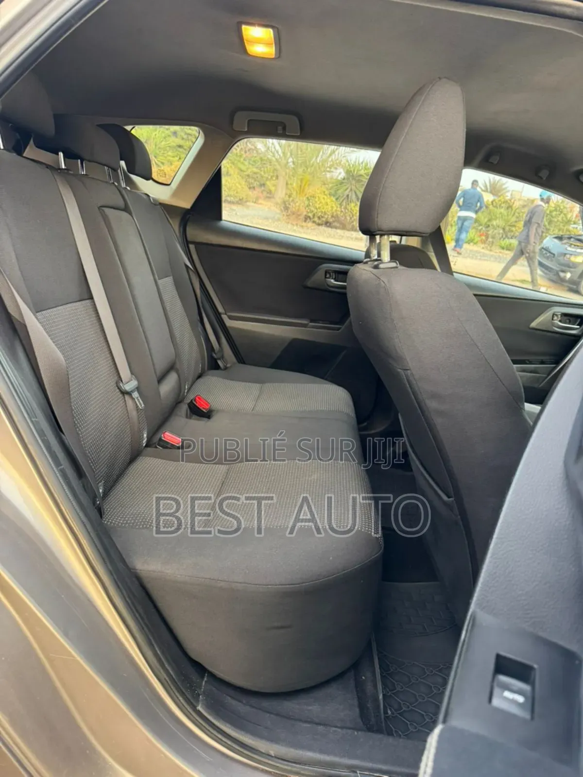 Toyota Auris 2014 Gris