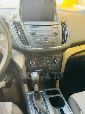 Ford Escape 2017 Gris