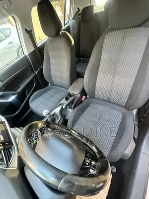 Peugeot 308 2015 Gris