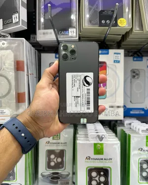 Nouveau Apple iPhone 11 Pro 256 GB Autre