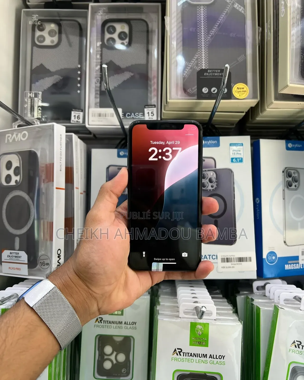 Nouveau Apple iPhone 11 Pro 64 GB Vert