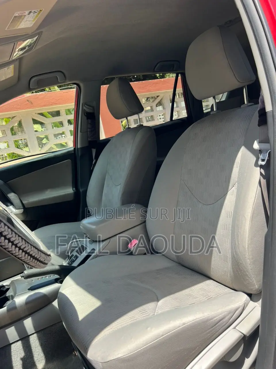 Toyota RAV4 2010 Rouge