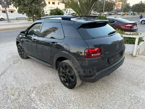 Citroen C4 2018 Noir